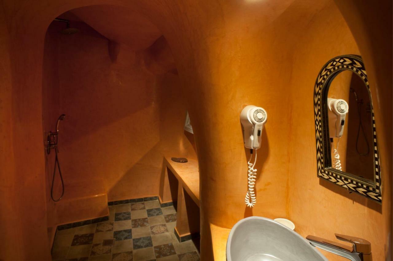 Aparthotel Heliophos Boutique Caves Ia Exterior foto