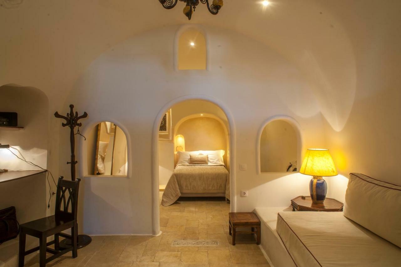 Aparthotel Heliophos Boutique Caves Ia Exterior foto