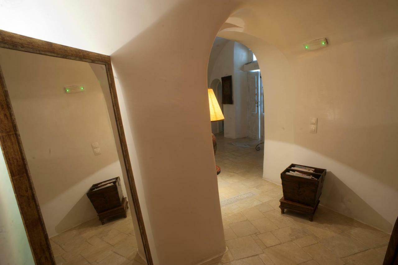 Aparthotel Heliophos Boutique Caves Ia Exterior foto