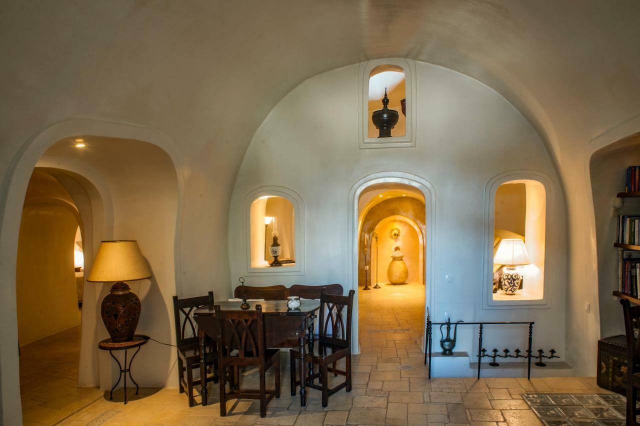 Aparthotel Heliophos Boutique Caves Ia Exterior foto